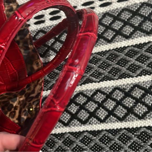 Elizabeth Arden Dark Red Crocodile Skin Large Tote Bag - Picture 3 of 5